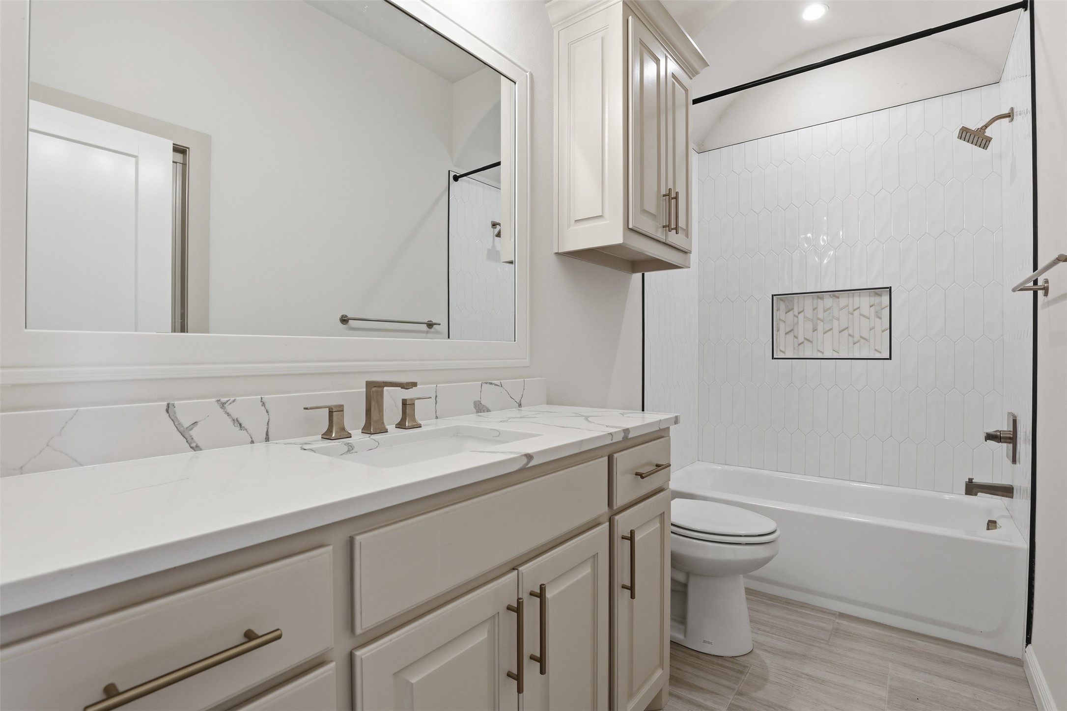 117 Eagle Court