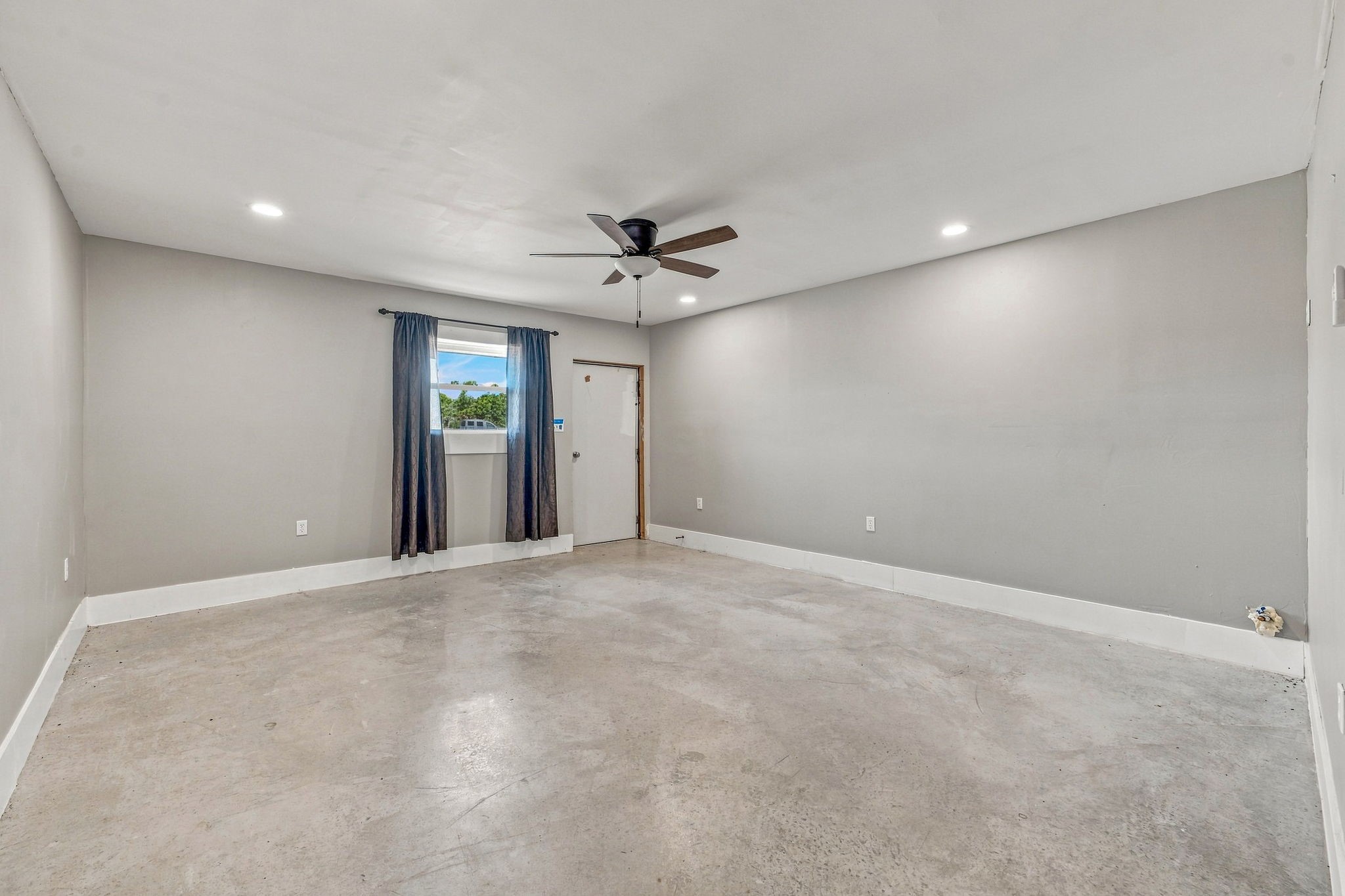 8140 Lavender Road