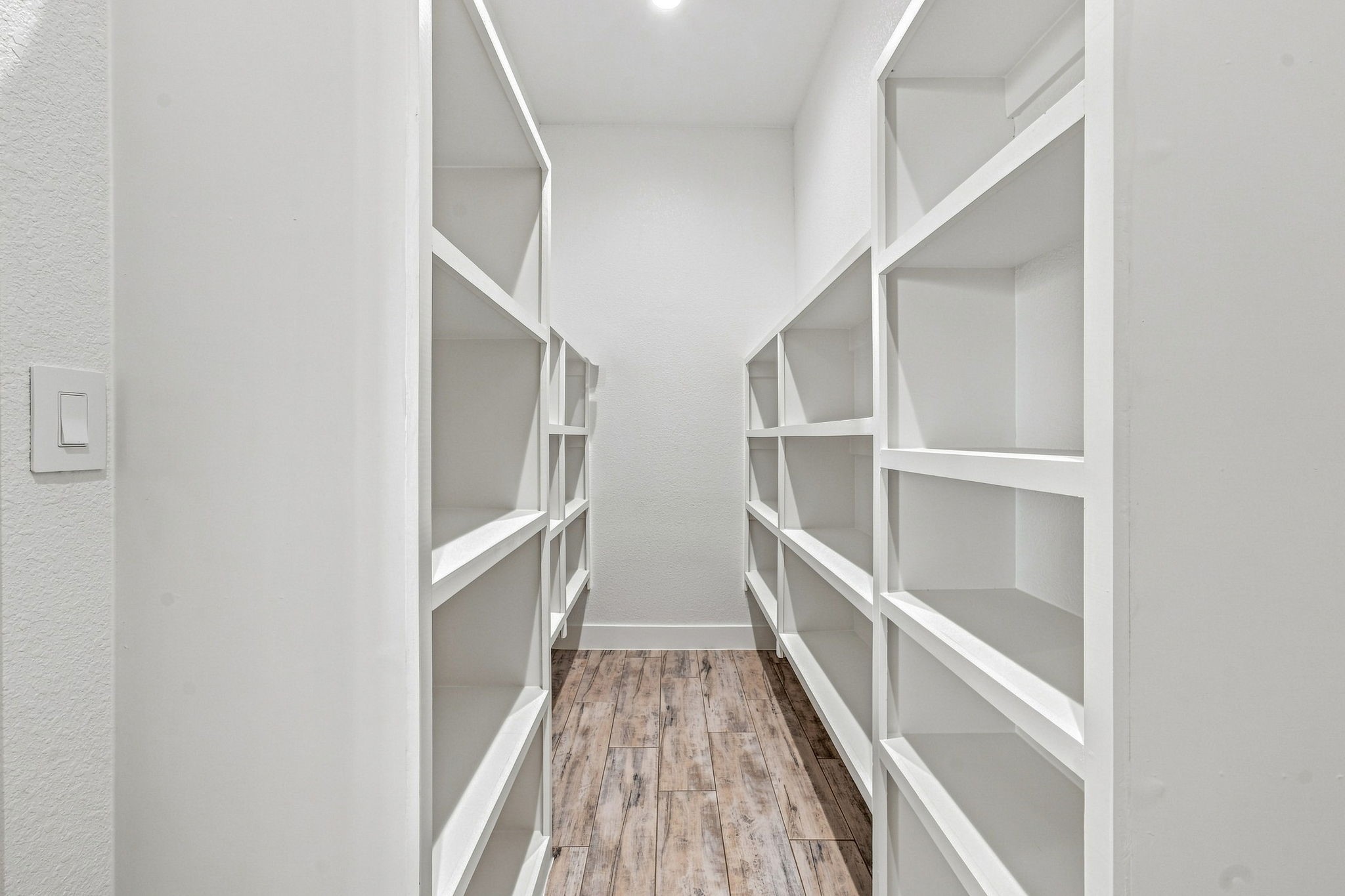 8140 Lavender Road