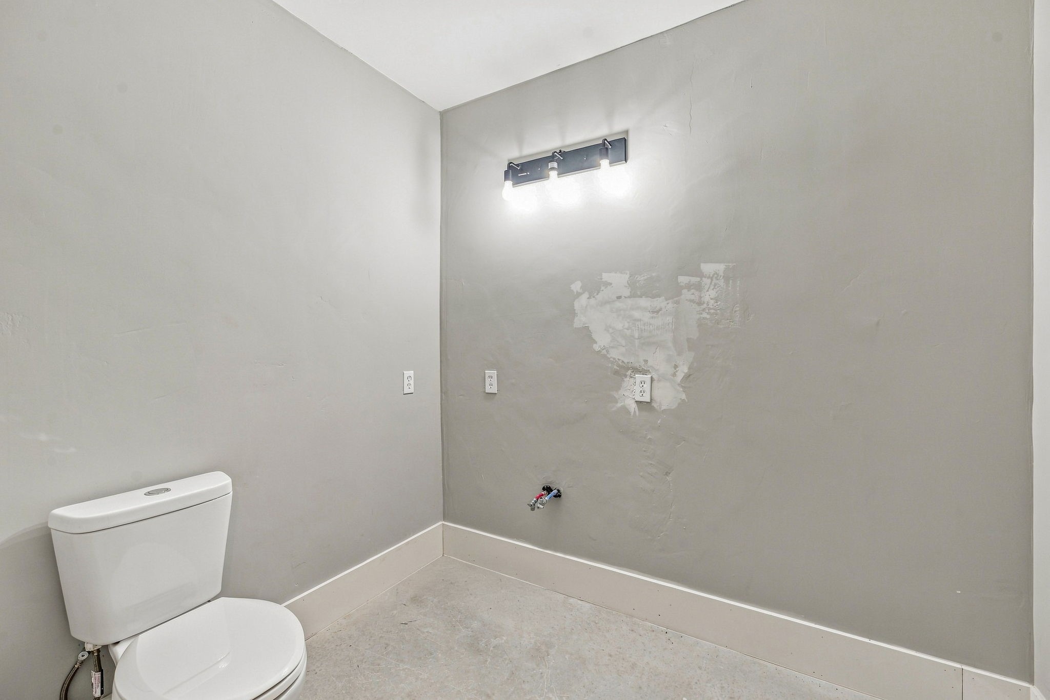8140 Lavender Road