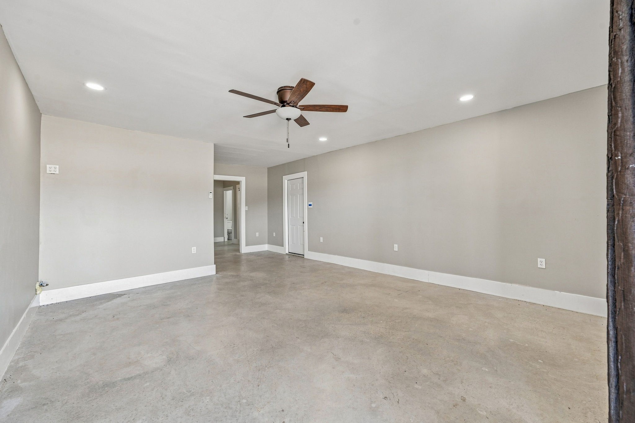 8140 Lavender Road