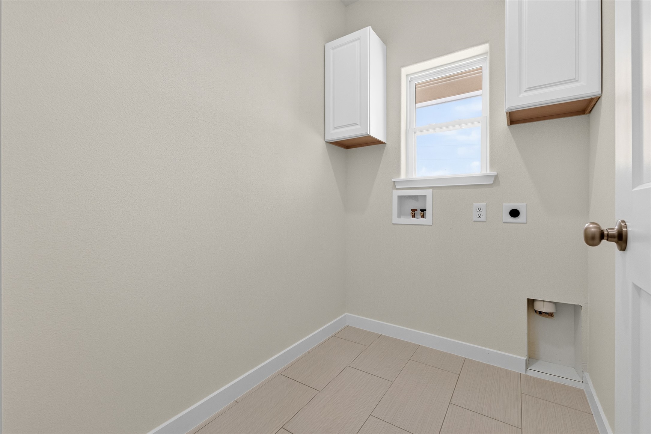1312 Phoenix Court