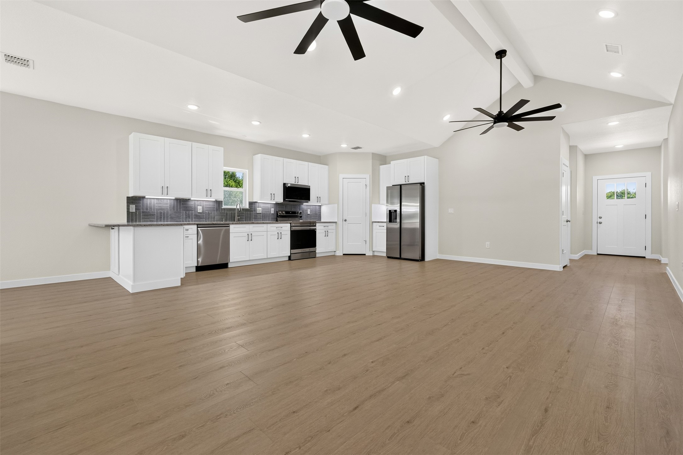 1312 Phoenix Court