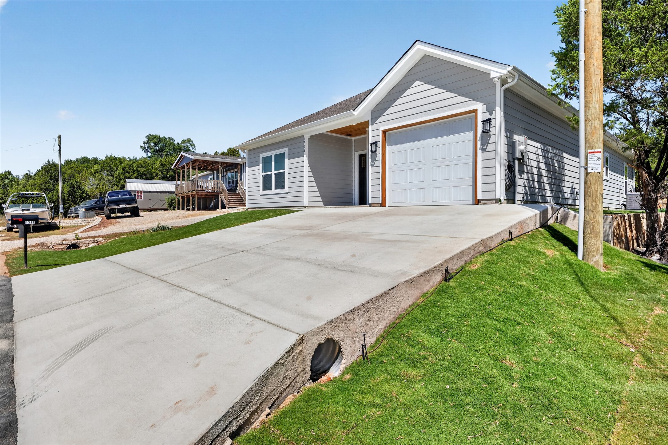 1312 Phoenix Court