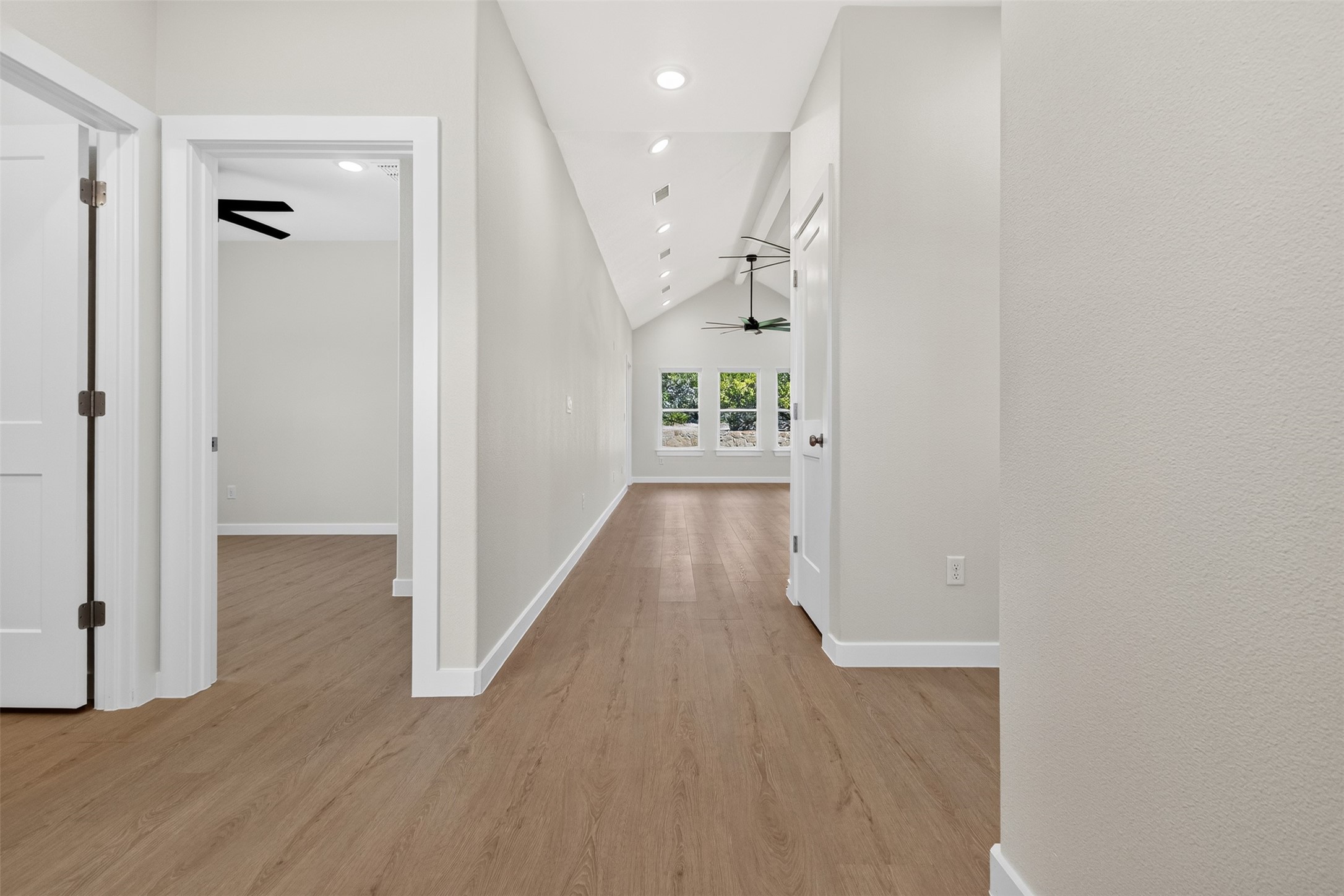 1312 Phoenix Court