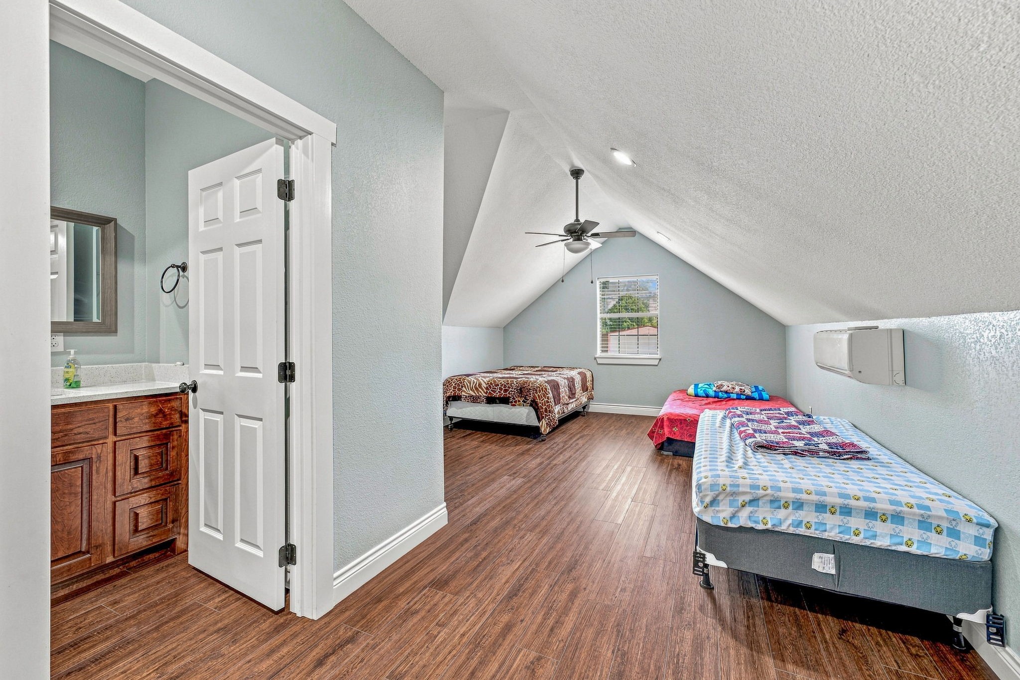 1630 County Road 262