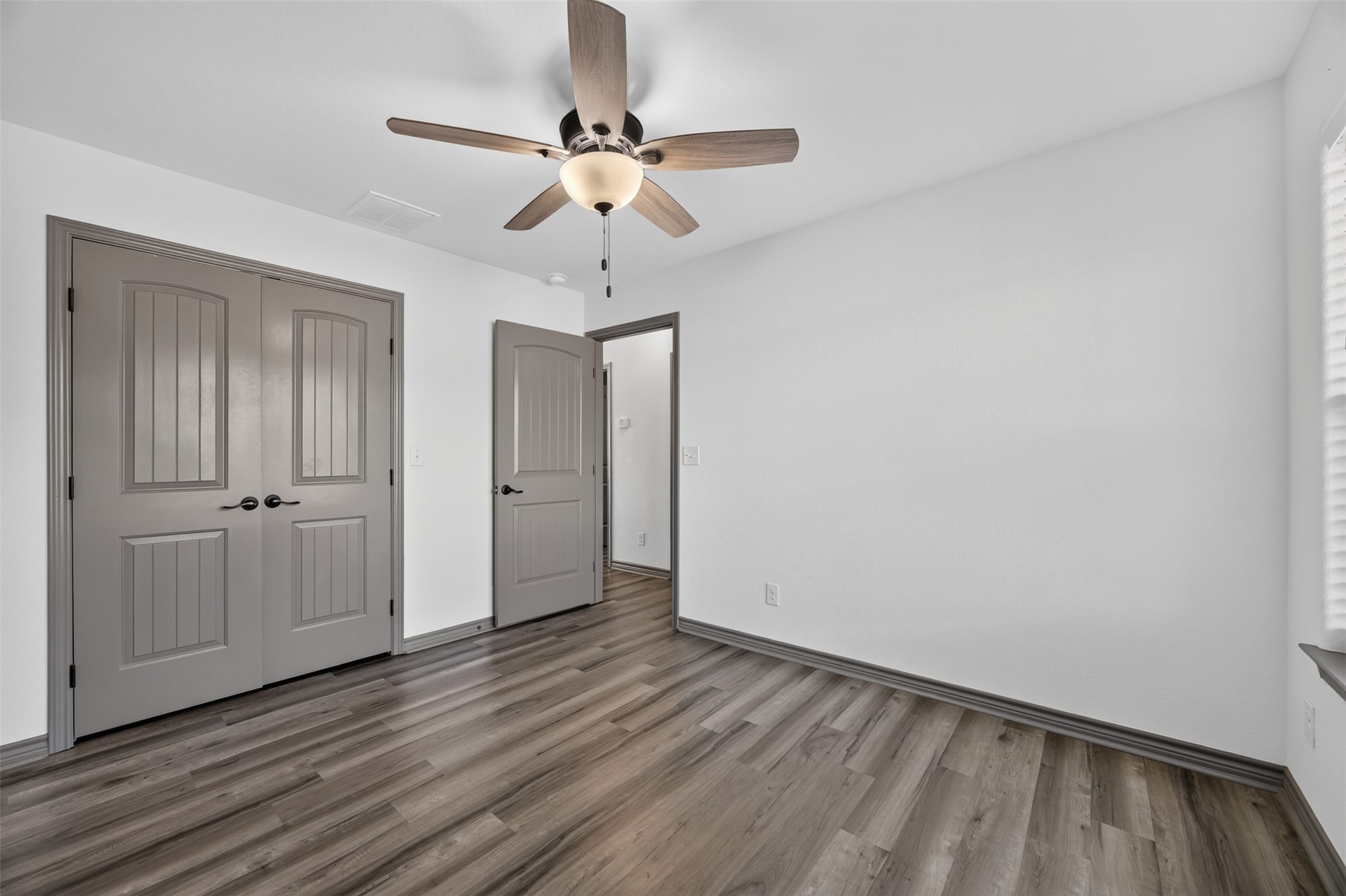 2316 Woodview Trail