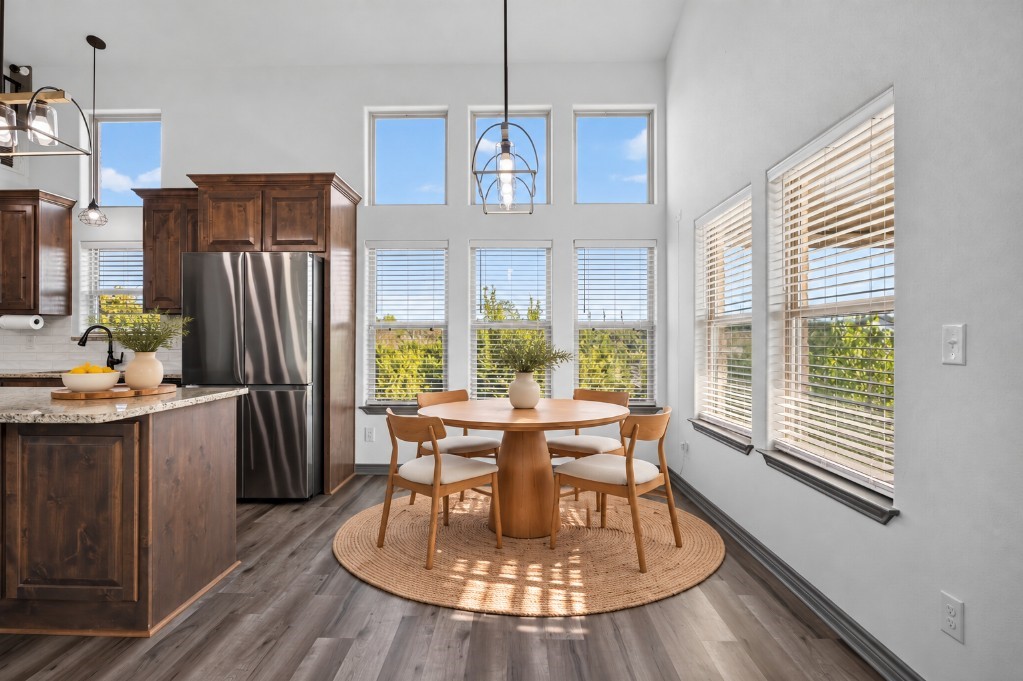 2316 Woodview Trail