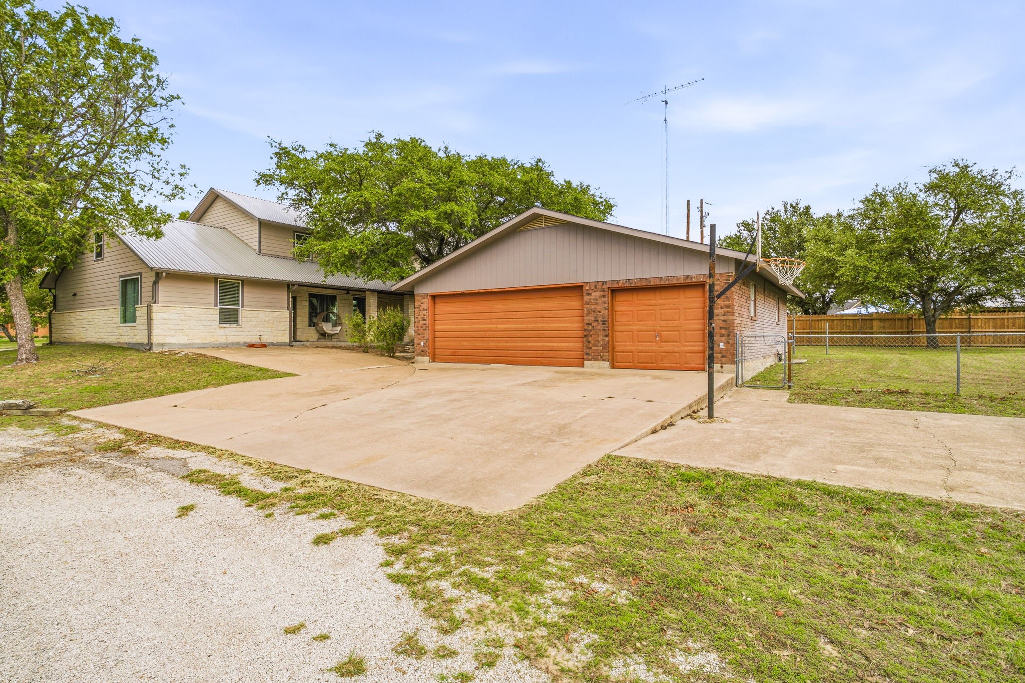 435 Edwards Drive