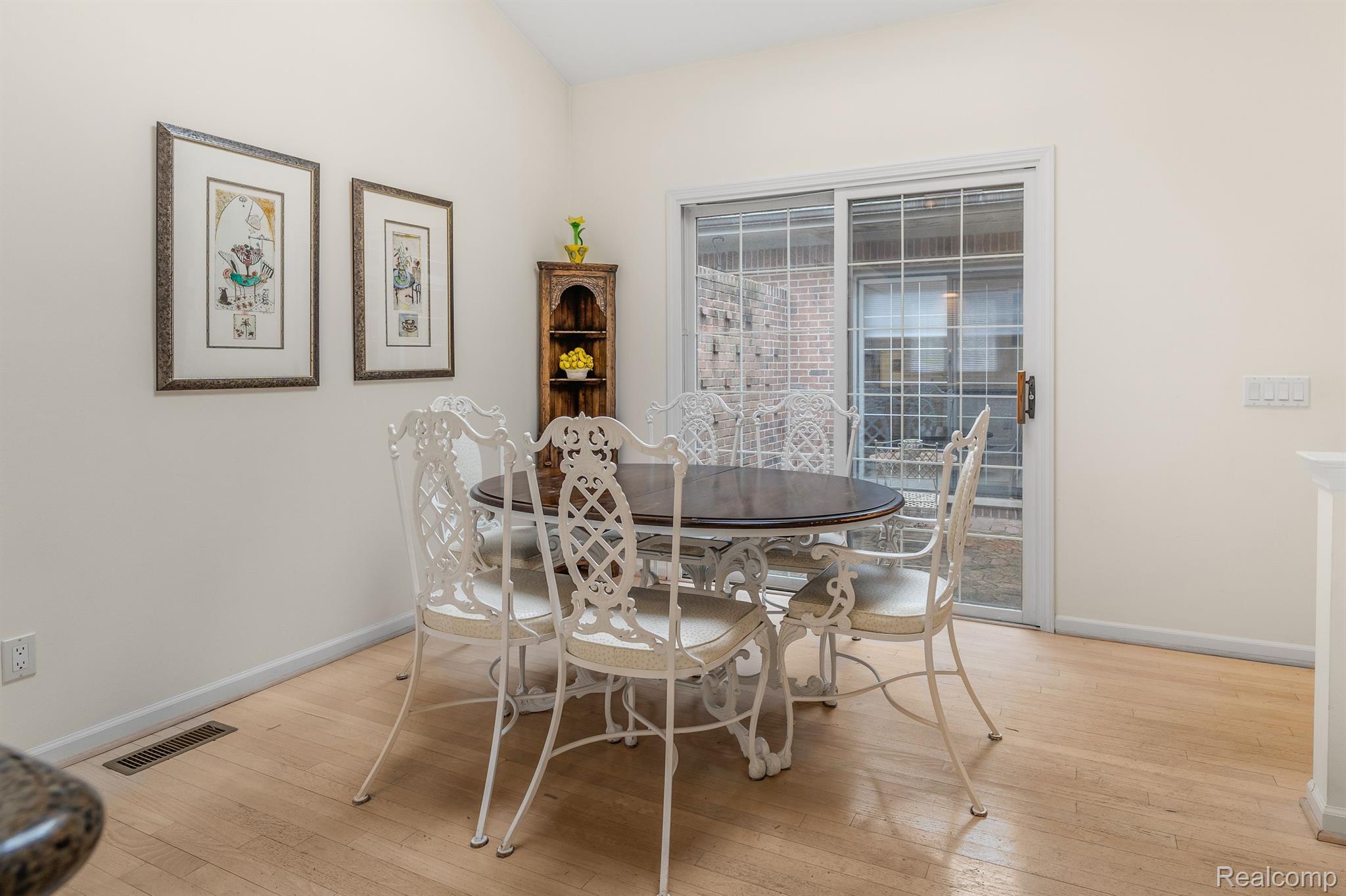 4091 Cranbrook Court