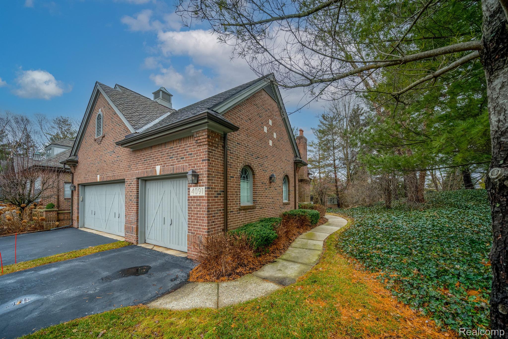 4091 Cranbrook Court