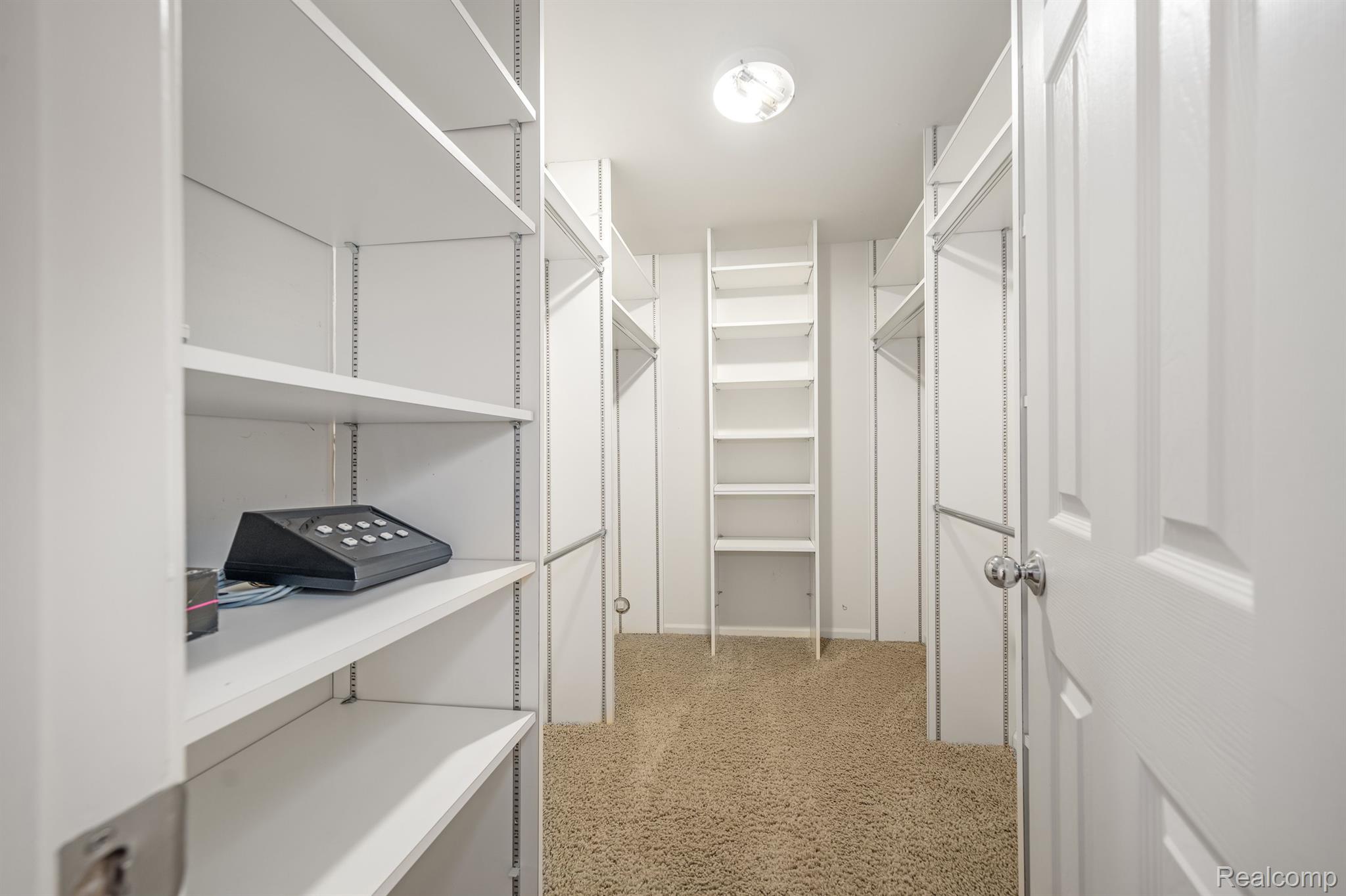 4091 Cranbrook Court