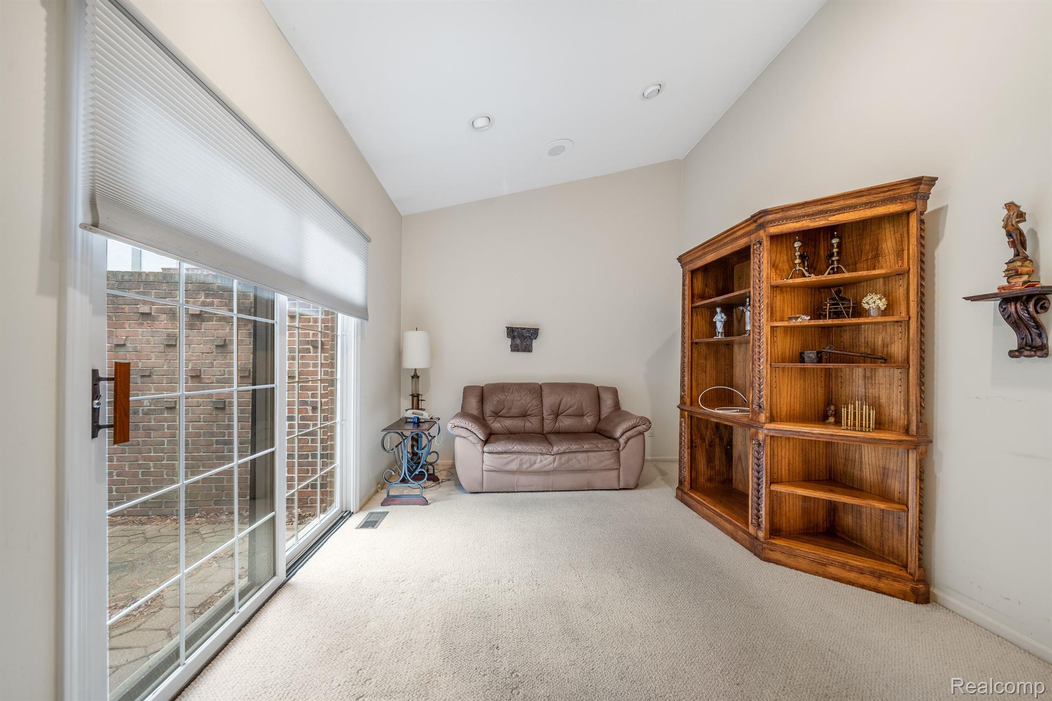 4091 Cranbrook Court