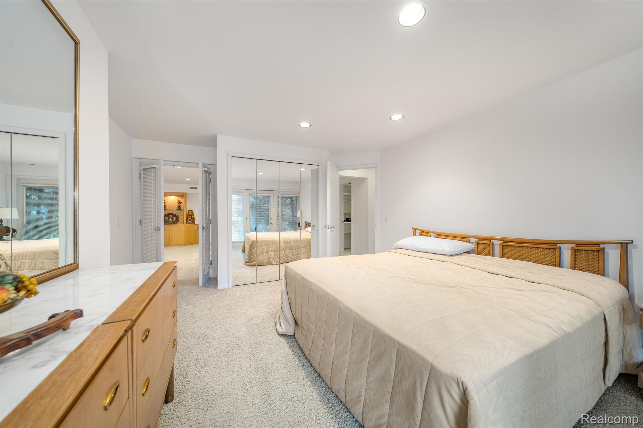 4091 Cranbrook Court