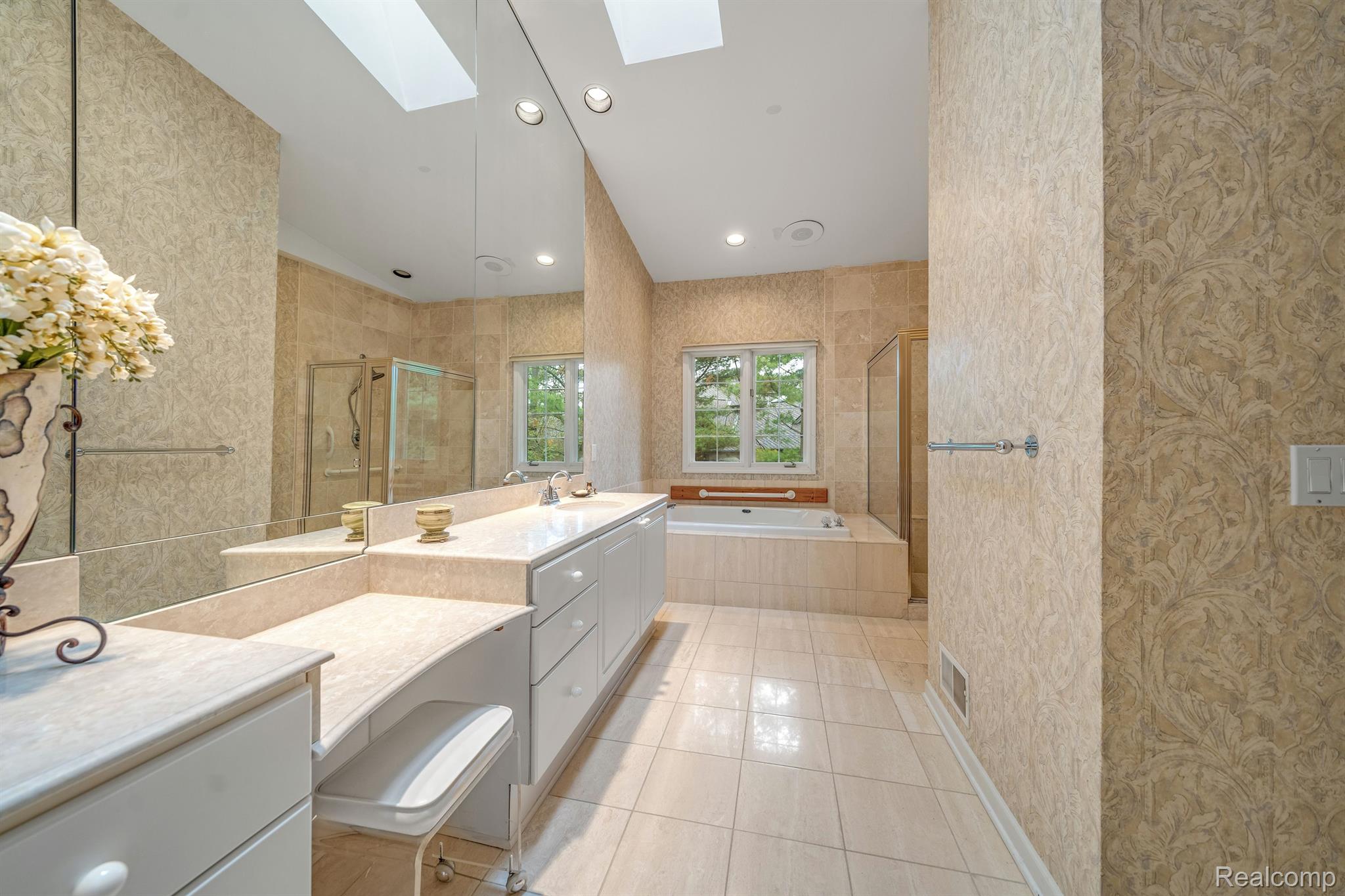 4091 Cranbrook Court