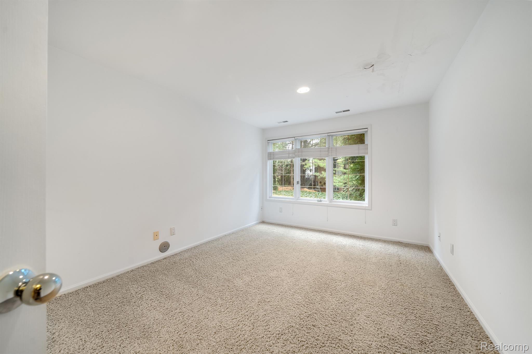 4091 Cranbrook Court