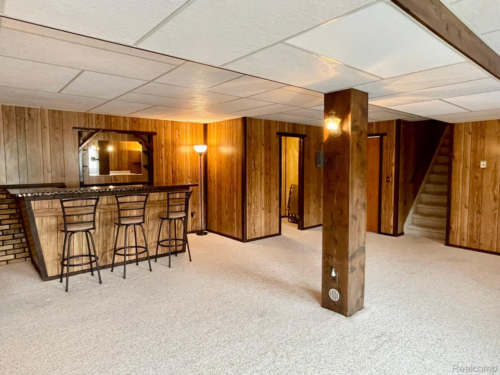 5556 WOODMIRE Drive