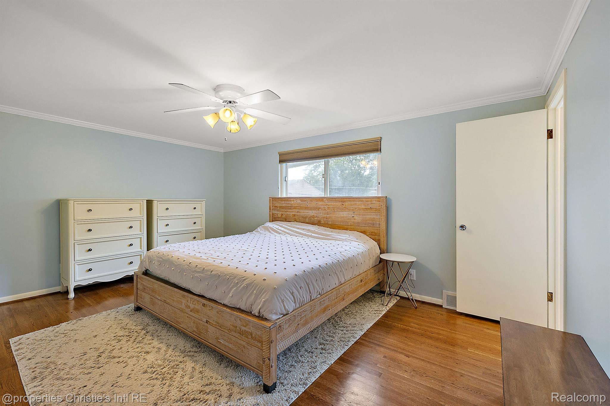 707 N ROSEDALE