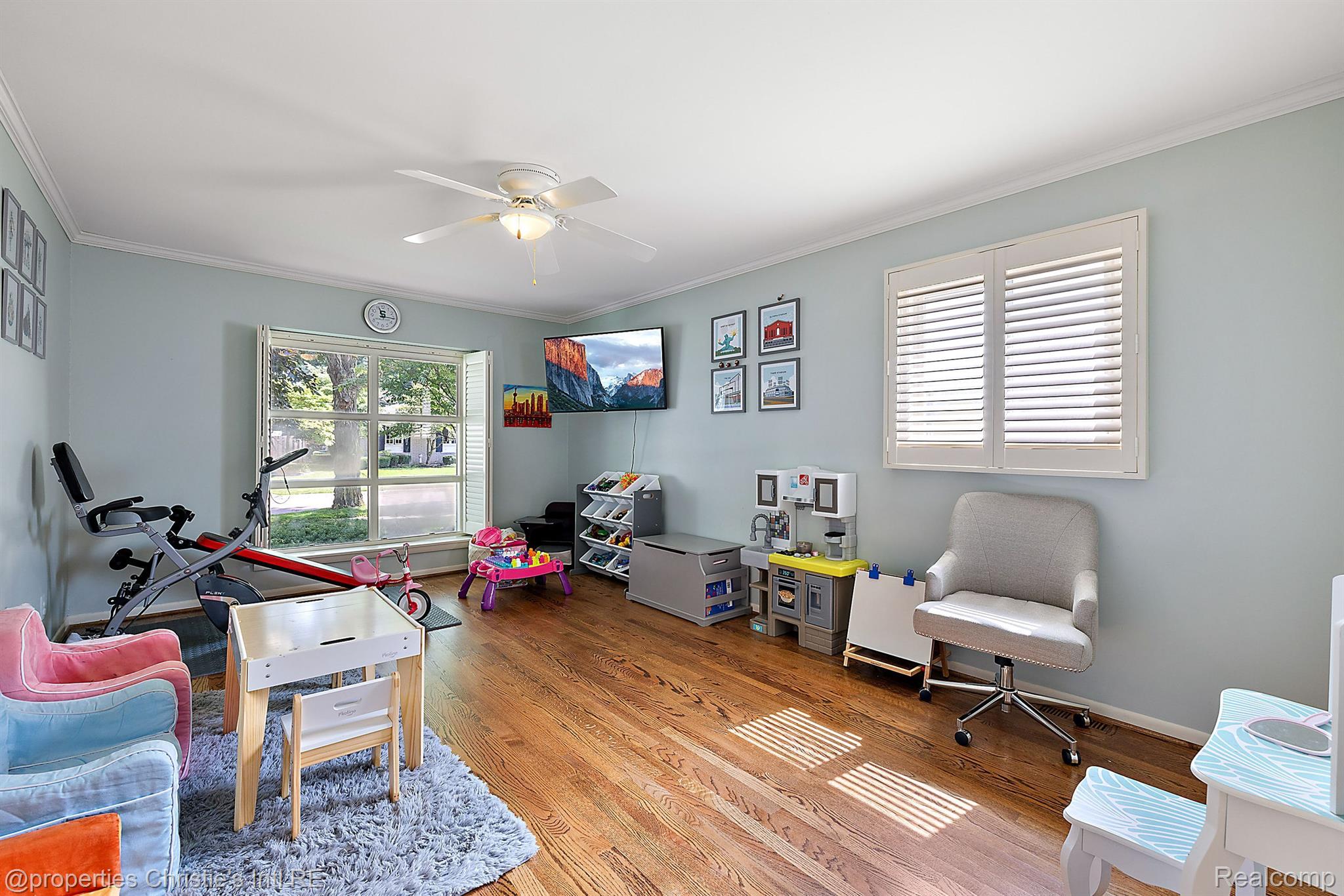 707 N ROSEDALE