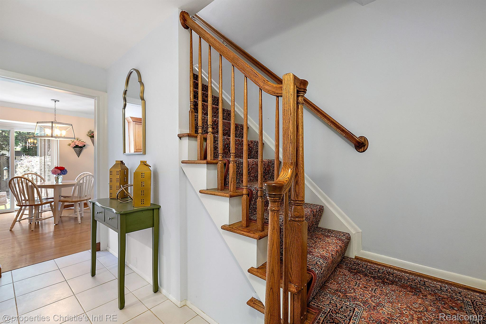 707 N ROSEDALE