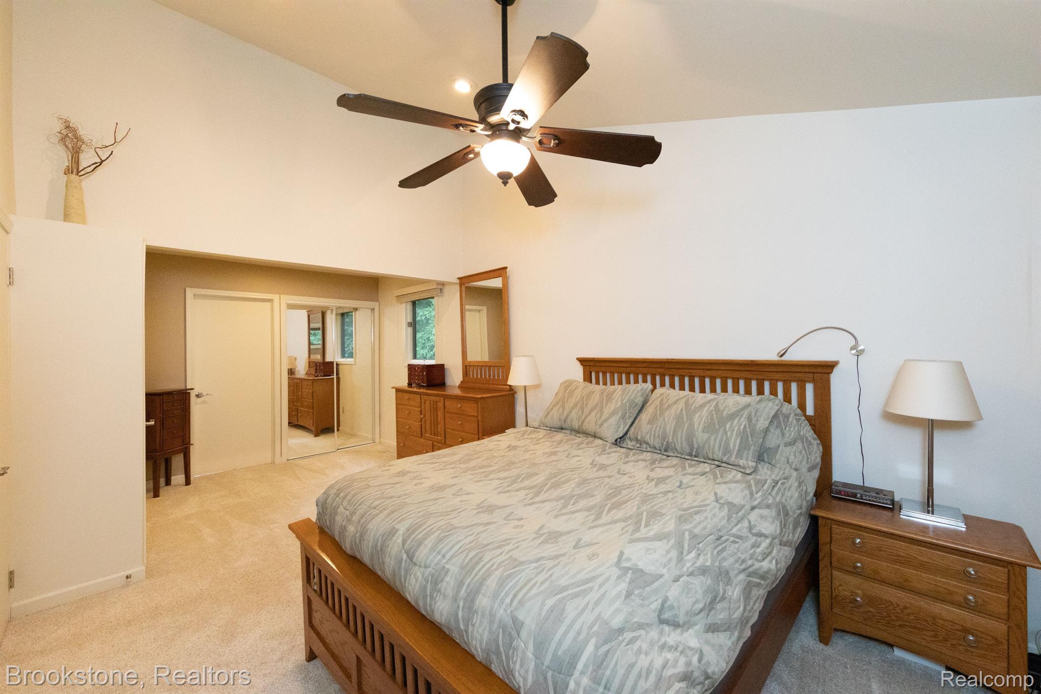 10159 GIBBS Road
