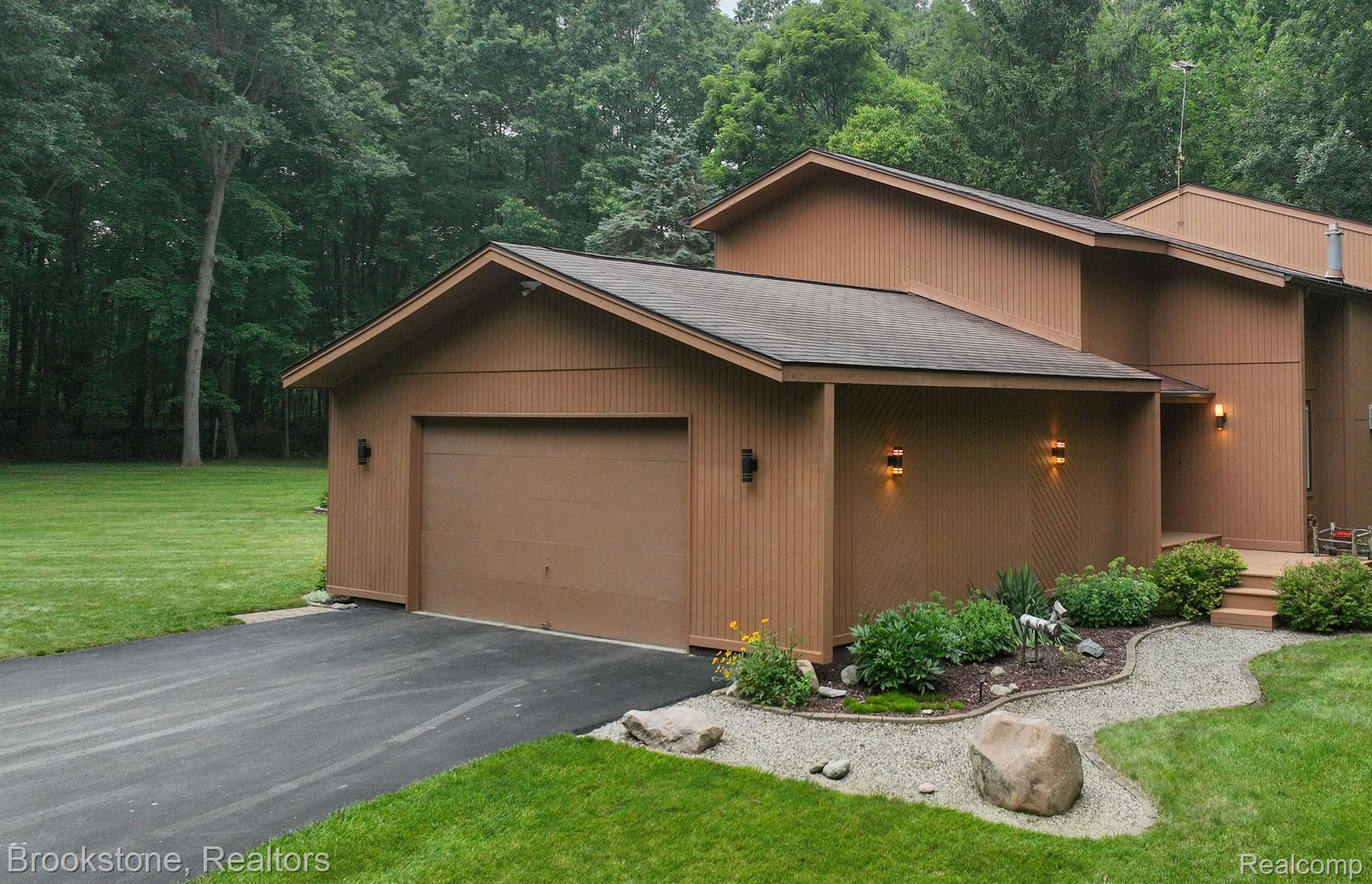 10159 GIBBS Road
