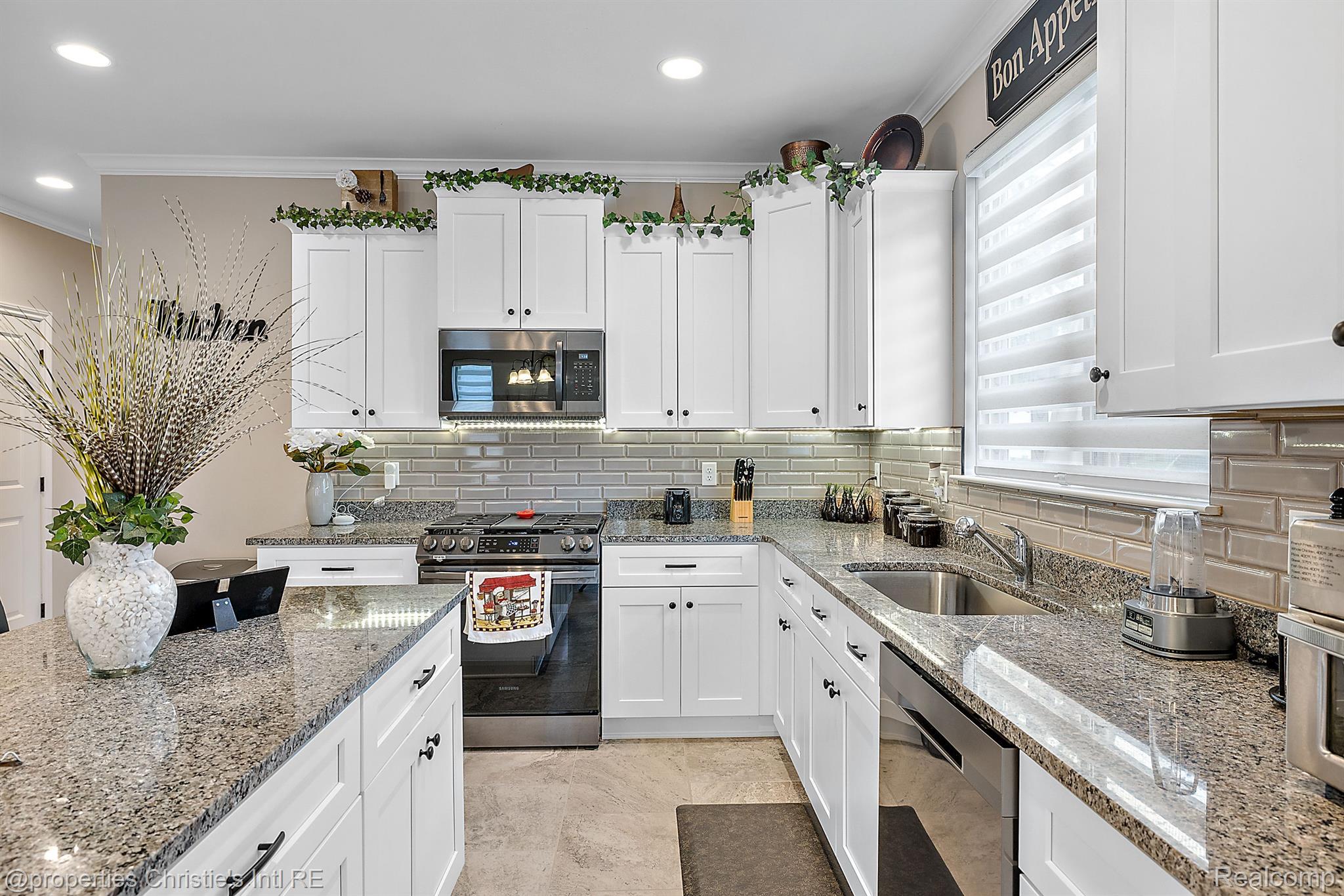 29681 LOCKWOOD