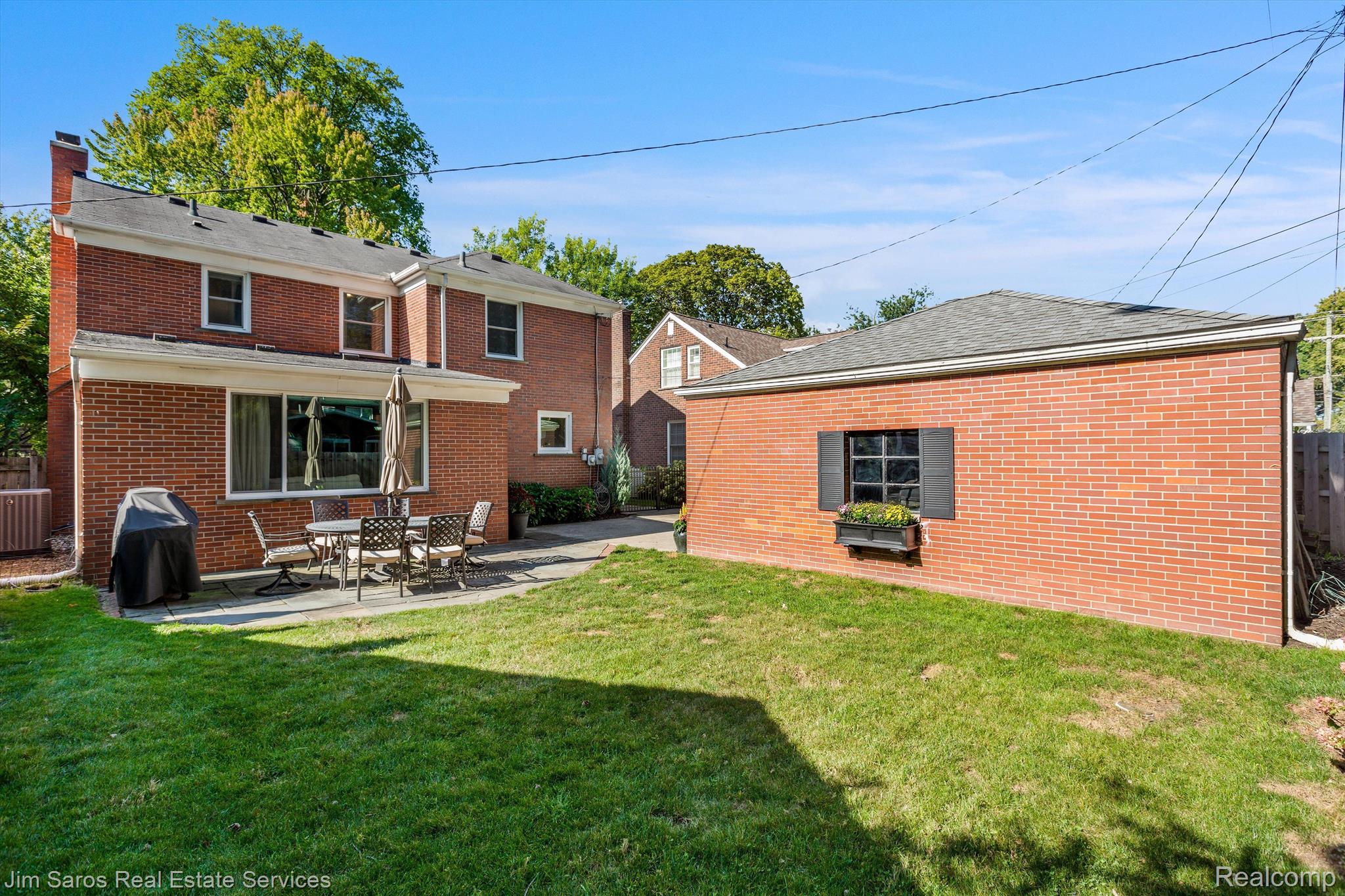 286 MOUNT VERNON Avenue