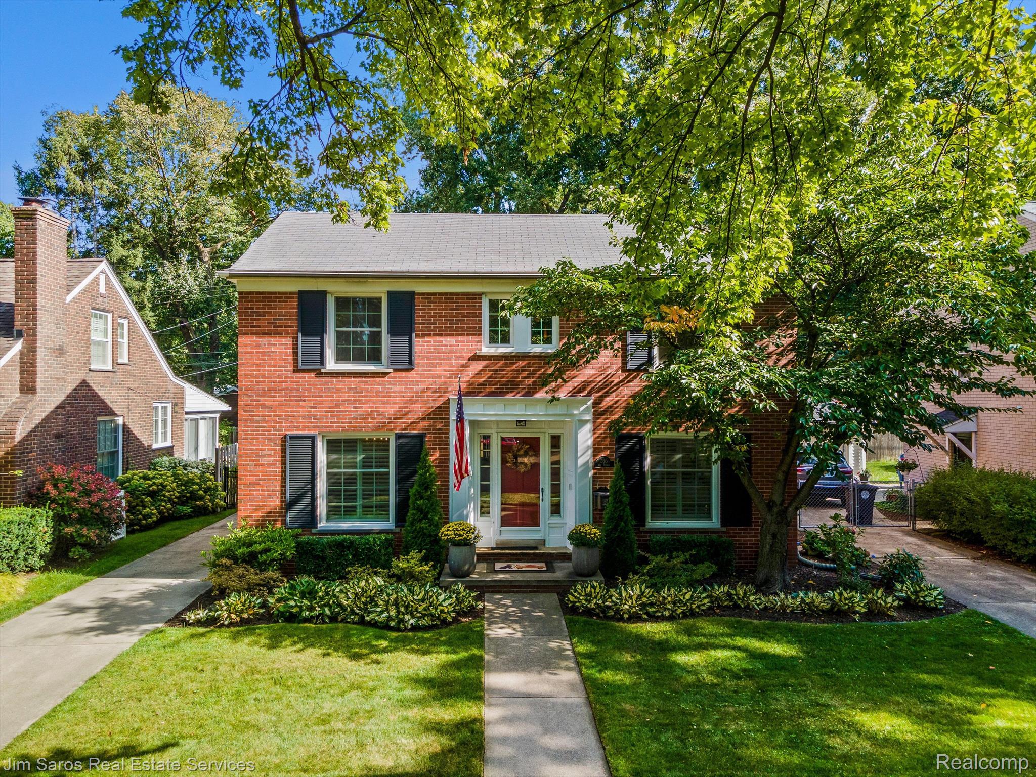 286 MOUNT VERNON Avenue