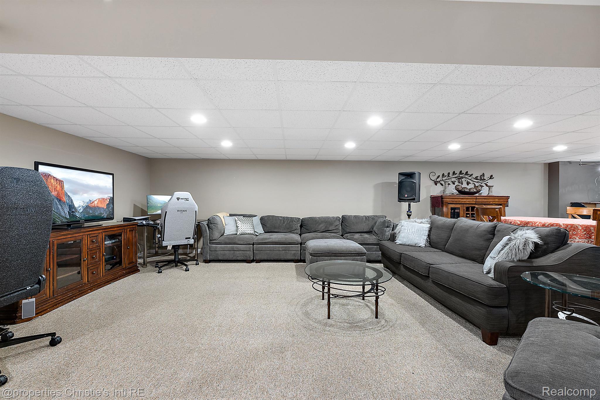 4346 CURRY Drive