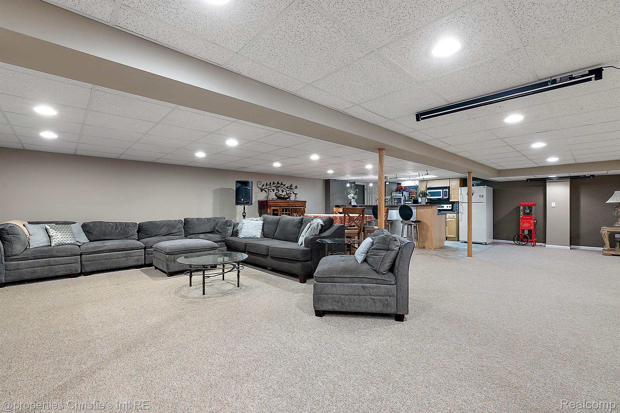 4346 CURRY Drive