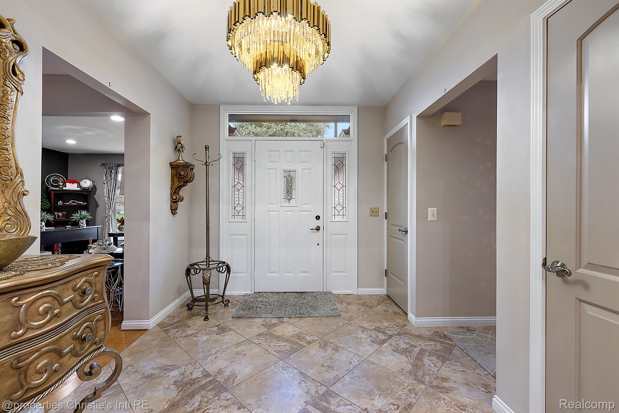 4346 CURRY Drive