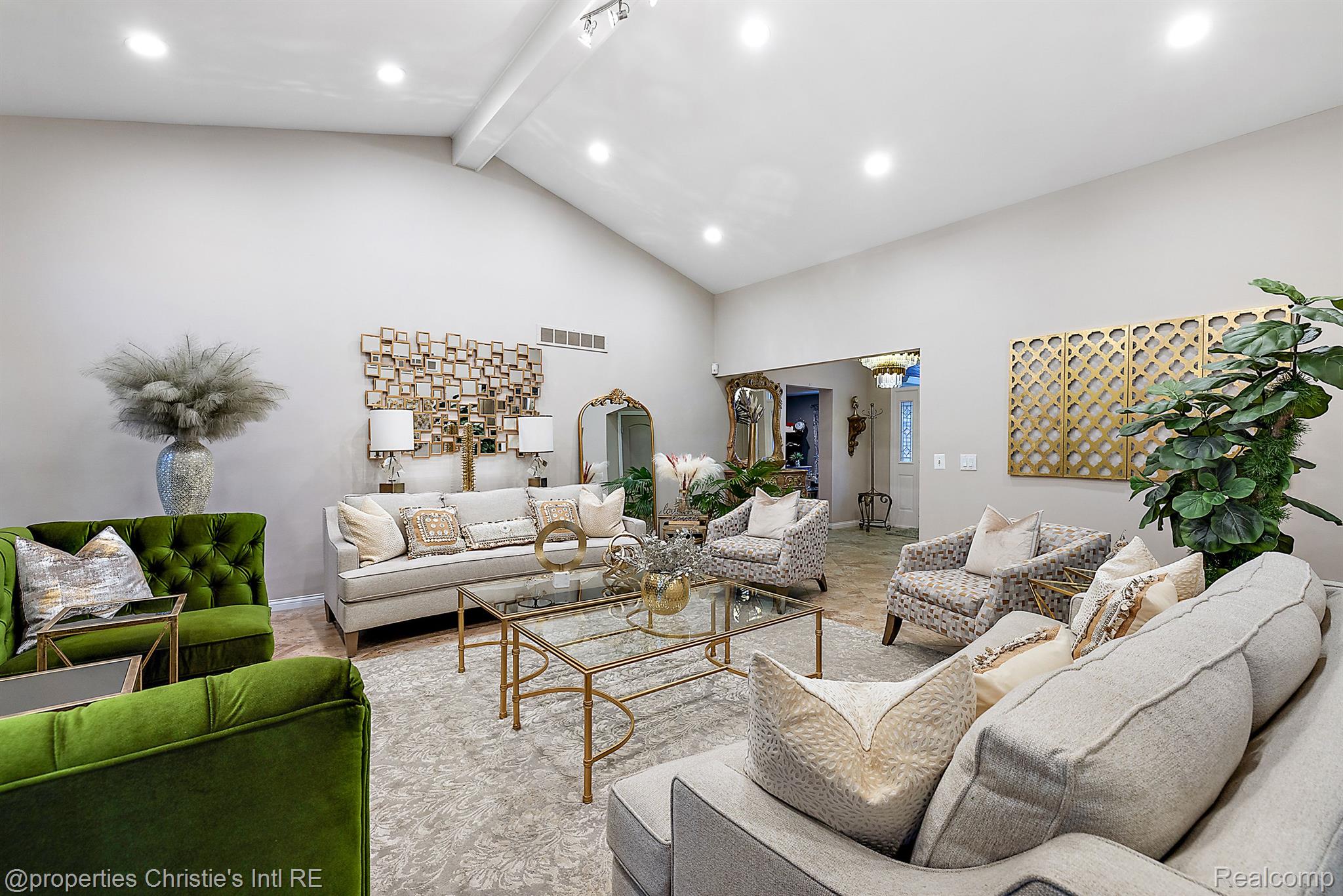 4346 CURRY Drive