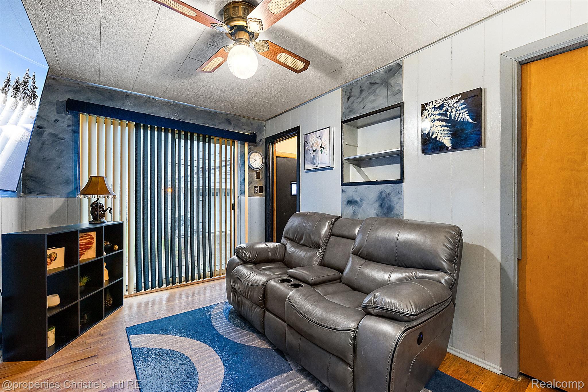 18495 STEPHENS Drive