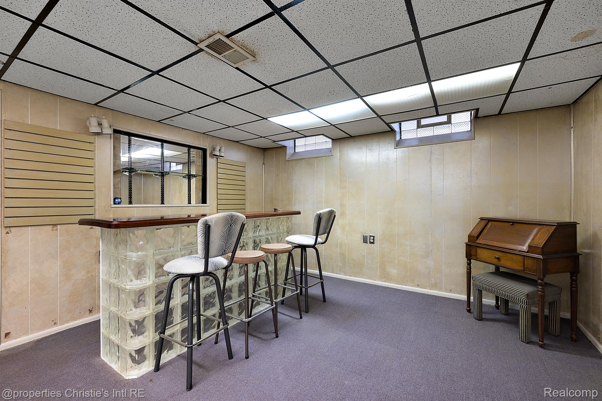 18495 STEPHENS Drive