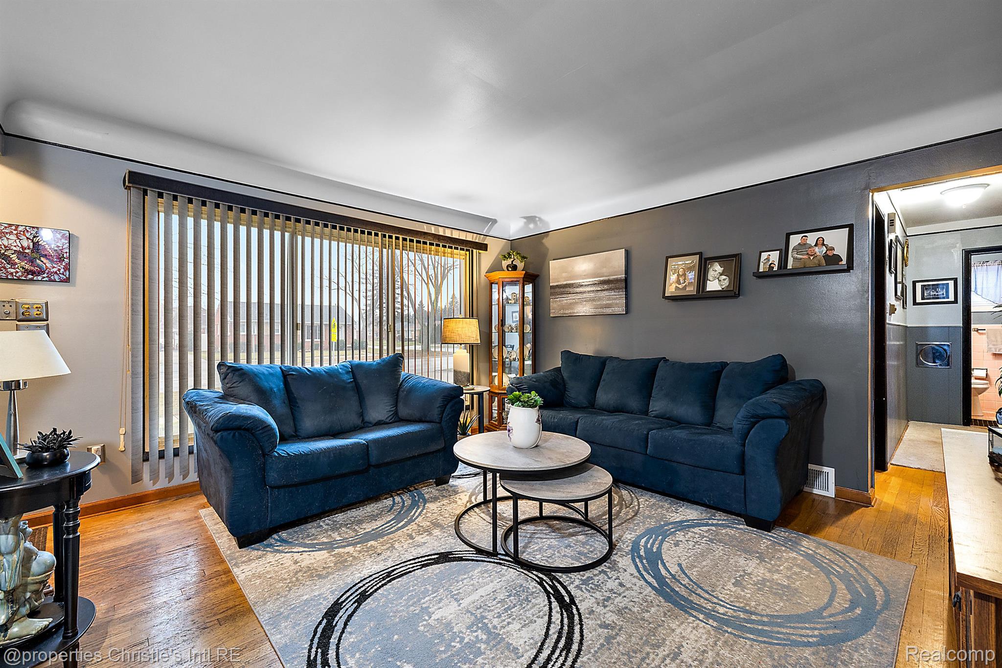 18495 STEPHENS Drive