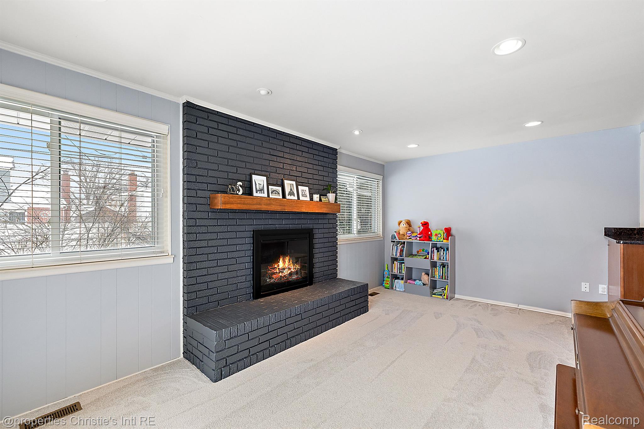 31502 MADISON Avenue