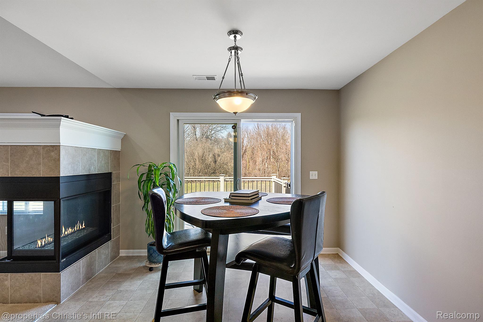 29499 WOODPARK Circle