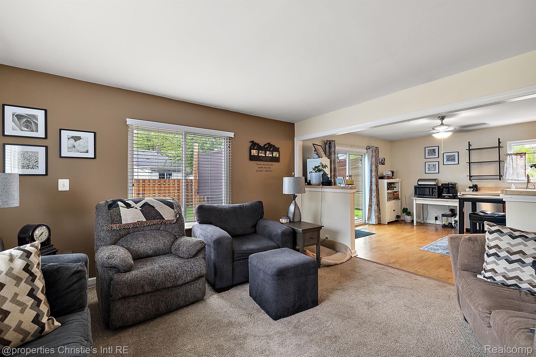22928 MAXINE Street