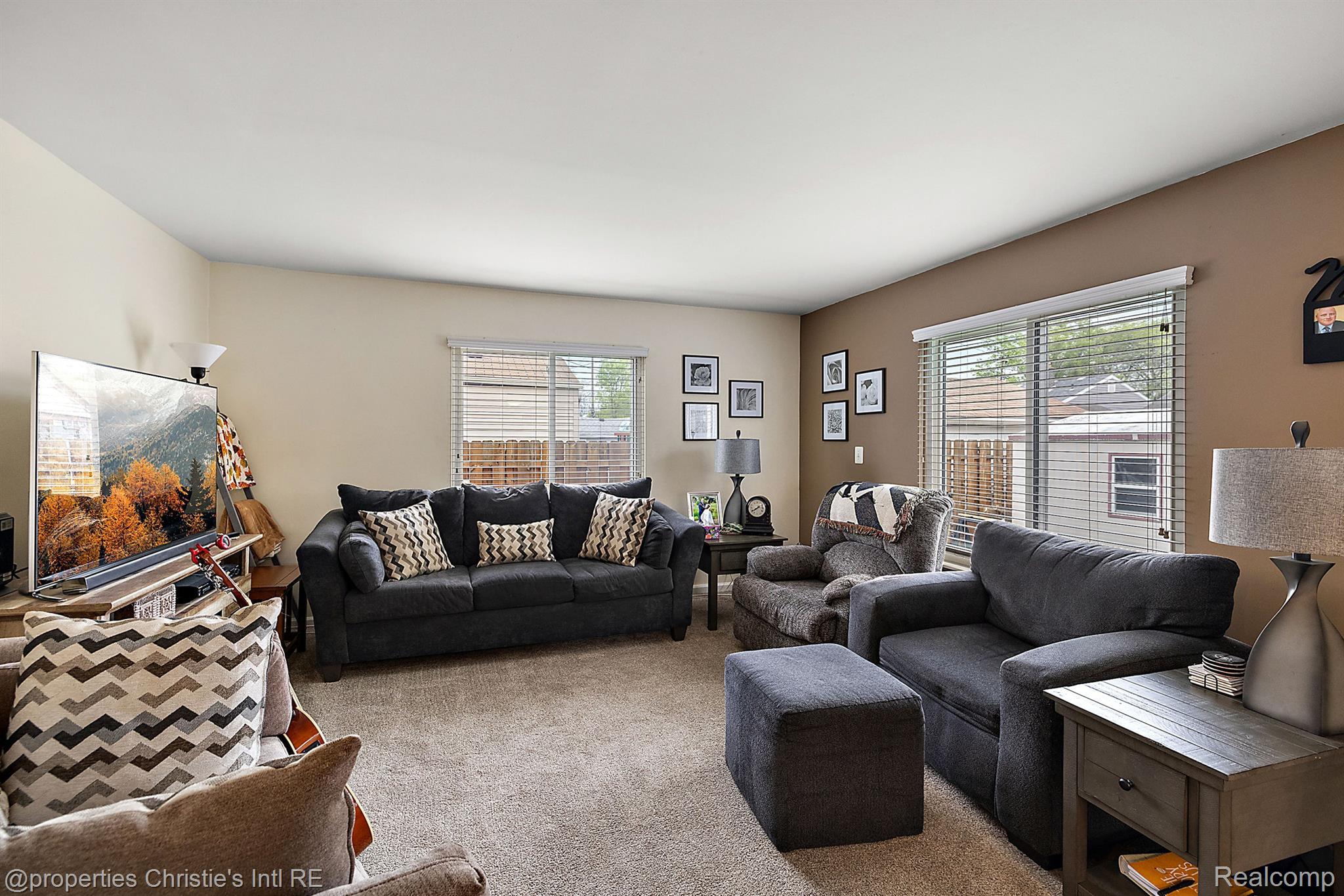 22928 MAXINE Street
