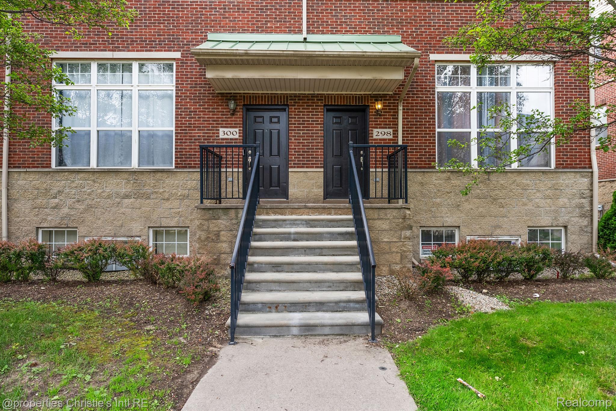 298 E PALMER Street 26