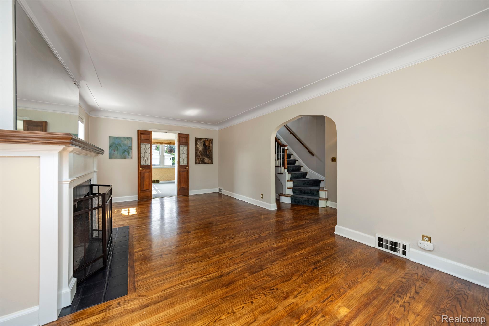 413 MCKINLEY Avenue