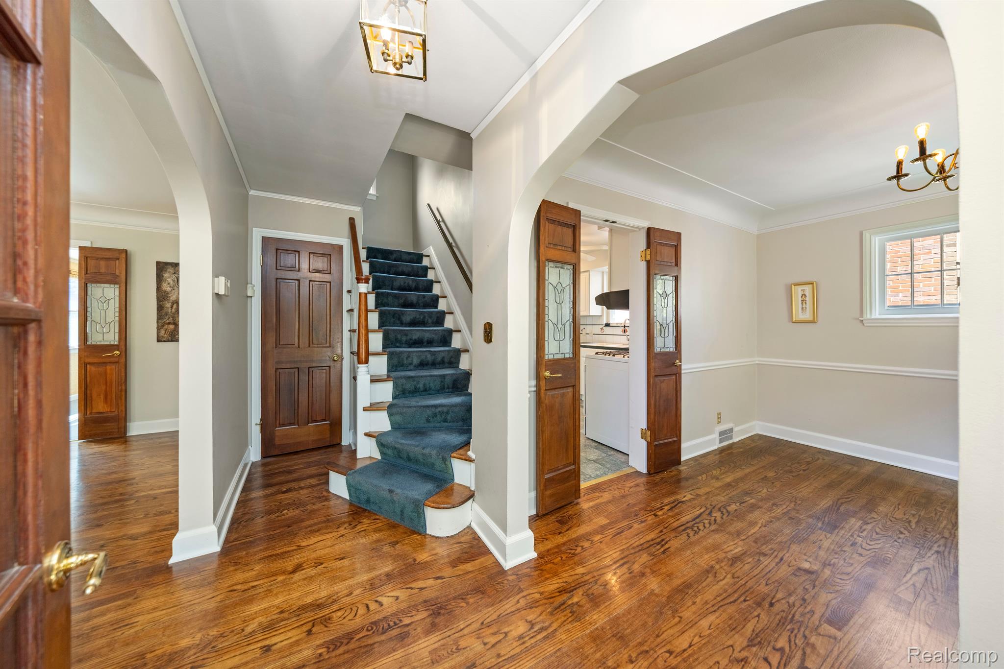 413 MCKINLEY Avenue