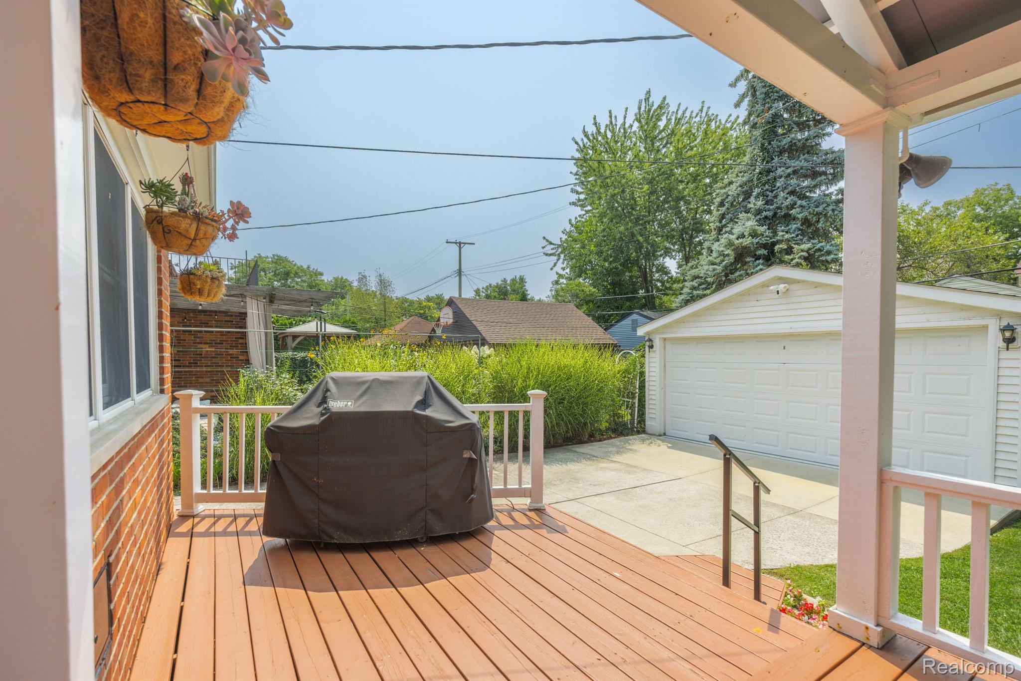 413 MCKINLEY Avenue