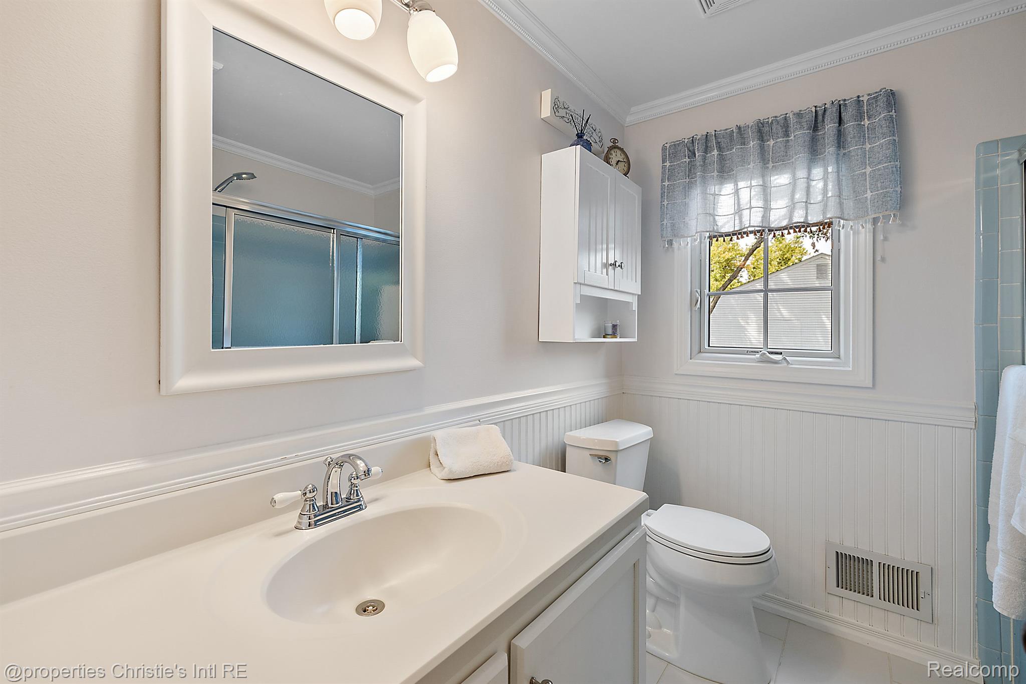 35610 HATHERLY Place