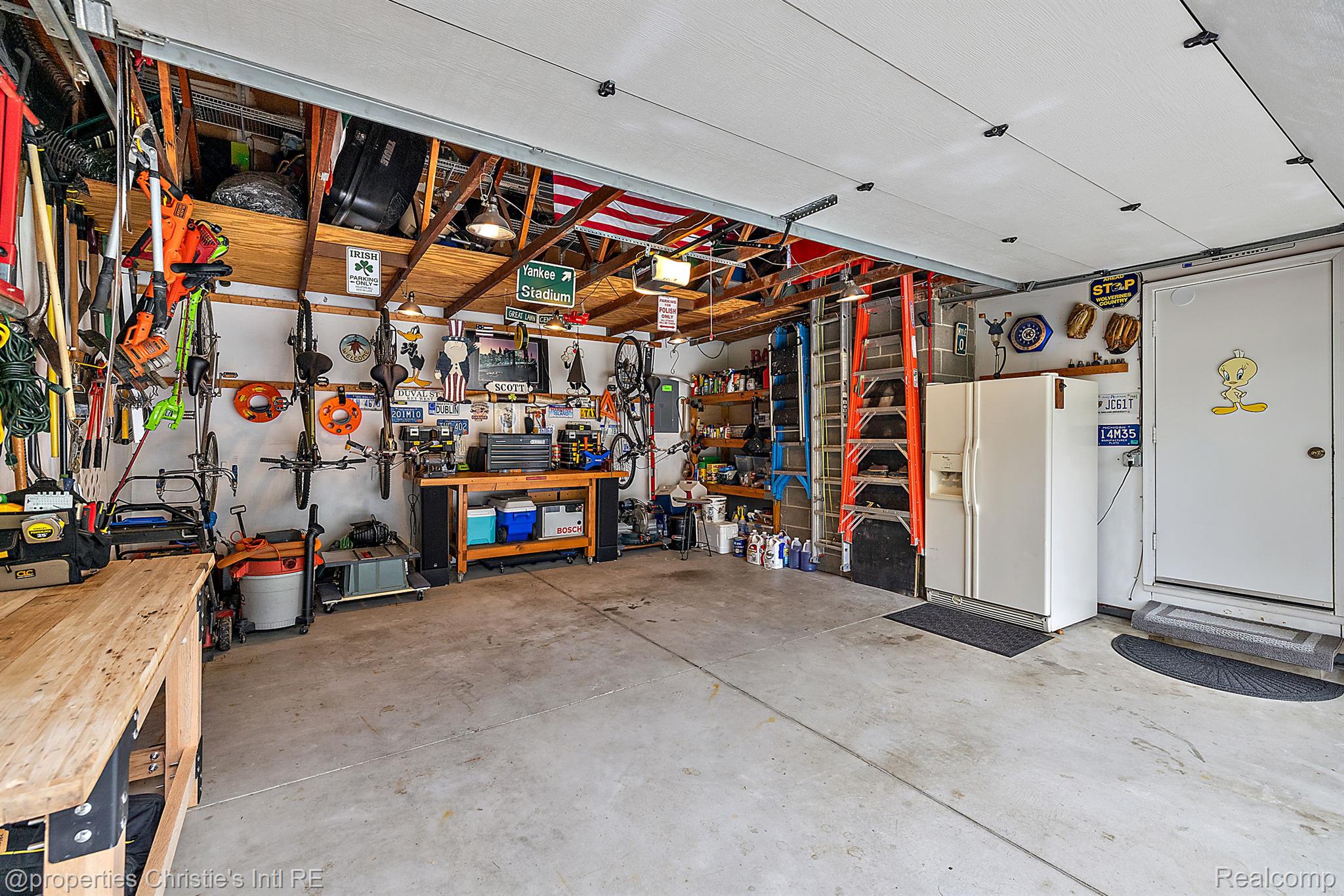 35610 HATHERLY Place