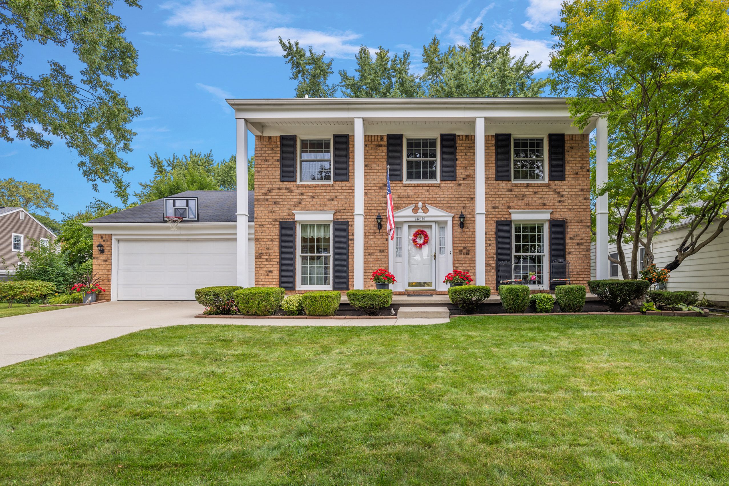 35610 HATHERLY Place