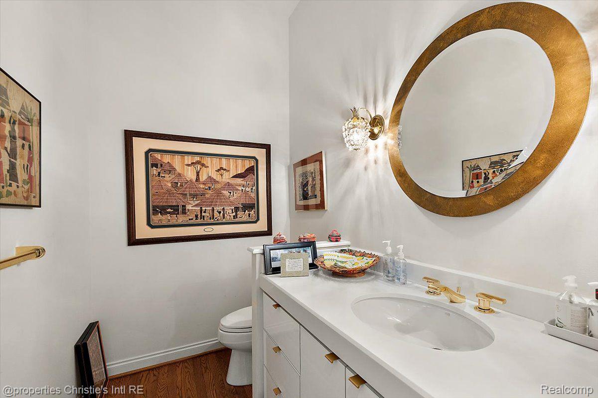 15440 WINDMILL POINTE Drive