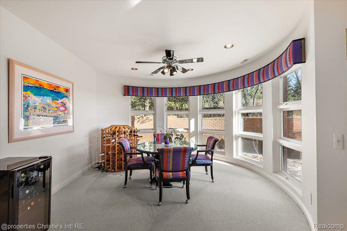 15440 WINDMILL POINTE Drive