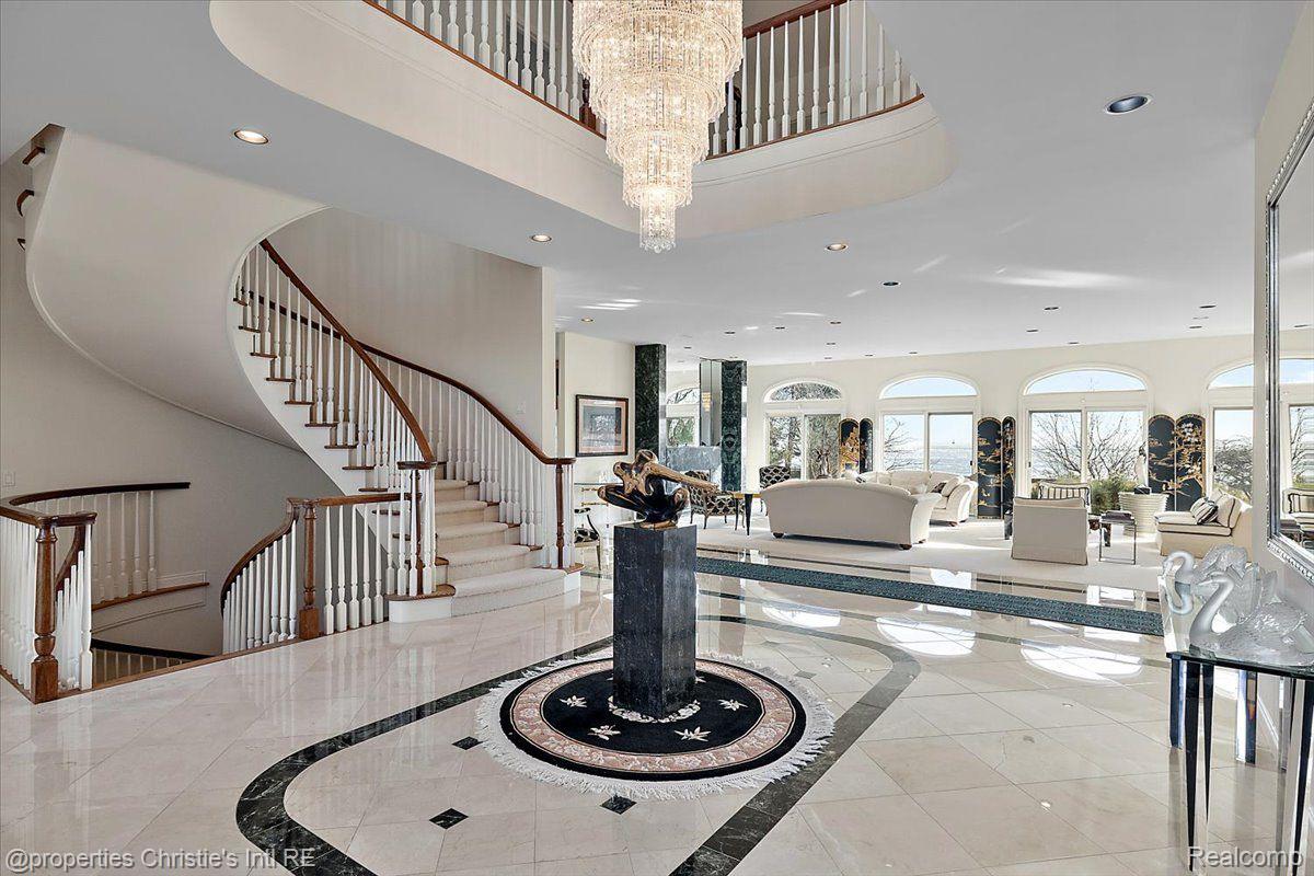 15440 WINDMILL POINTE Drive